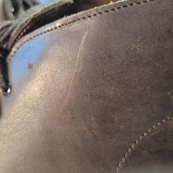 CLARKS DERSERT CHUKKA  BEESWAX MENS BOOTS